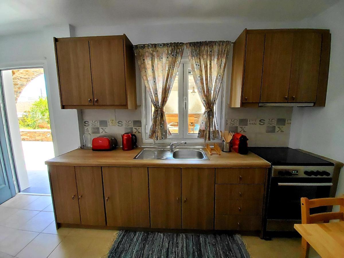 Nefeli Apartment Livadi  Luaran gambar