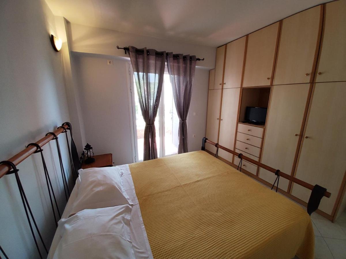 Nefeli Apartment Livadi  Luaran gambar