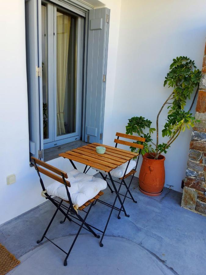 Nefeli Apartment Livadi  Luaran gambar